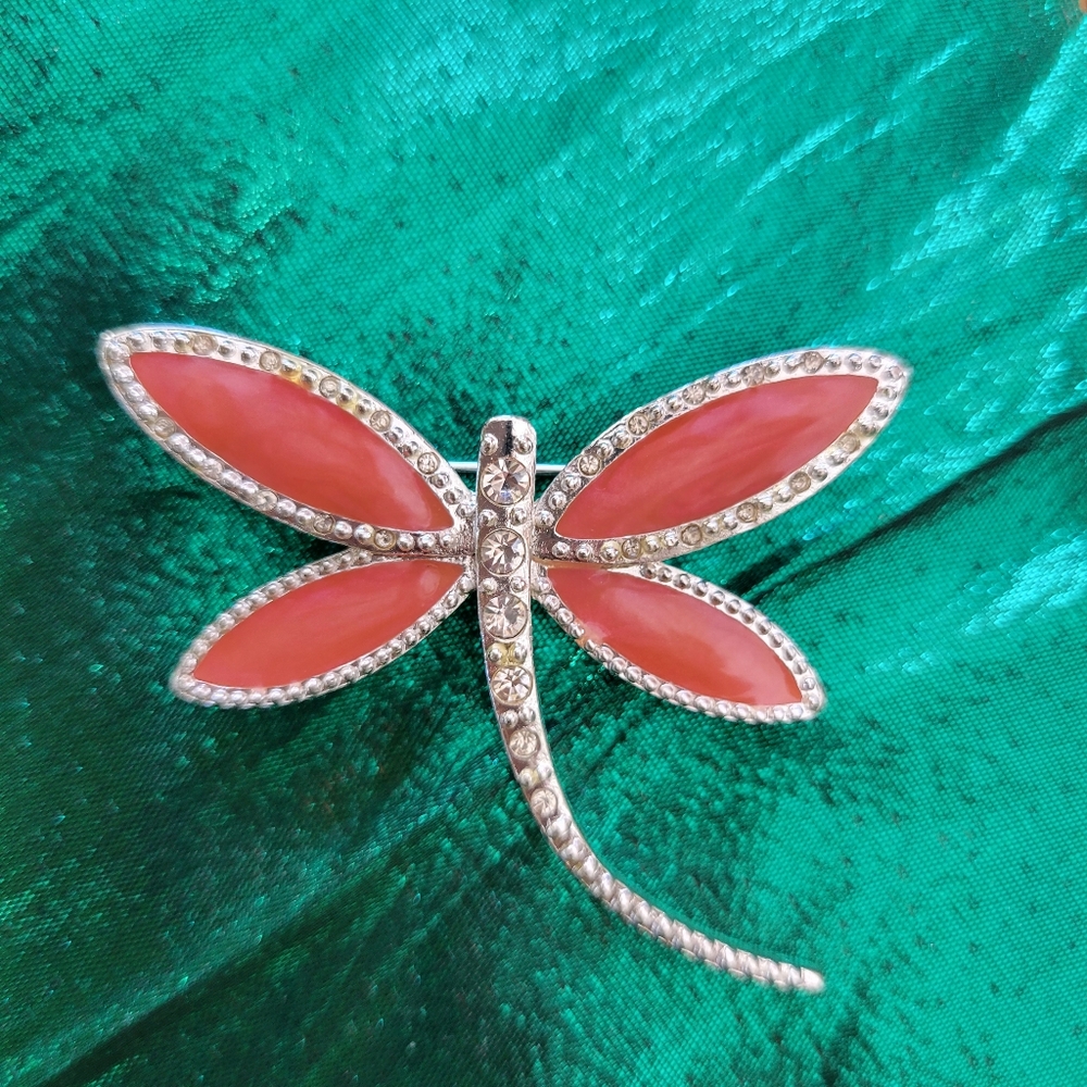 Vintage Avon - NR Dragonfly Pin ~ Brooch ~ 1990s ~ GUC ~ Pretty Pink - Peach